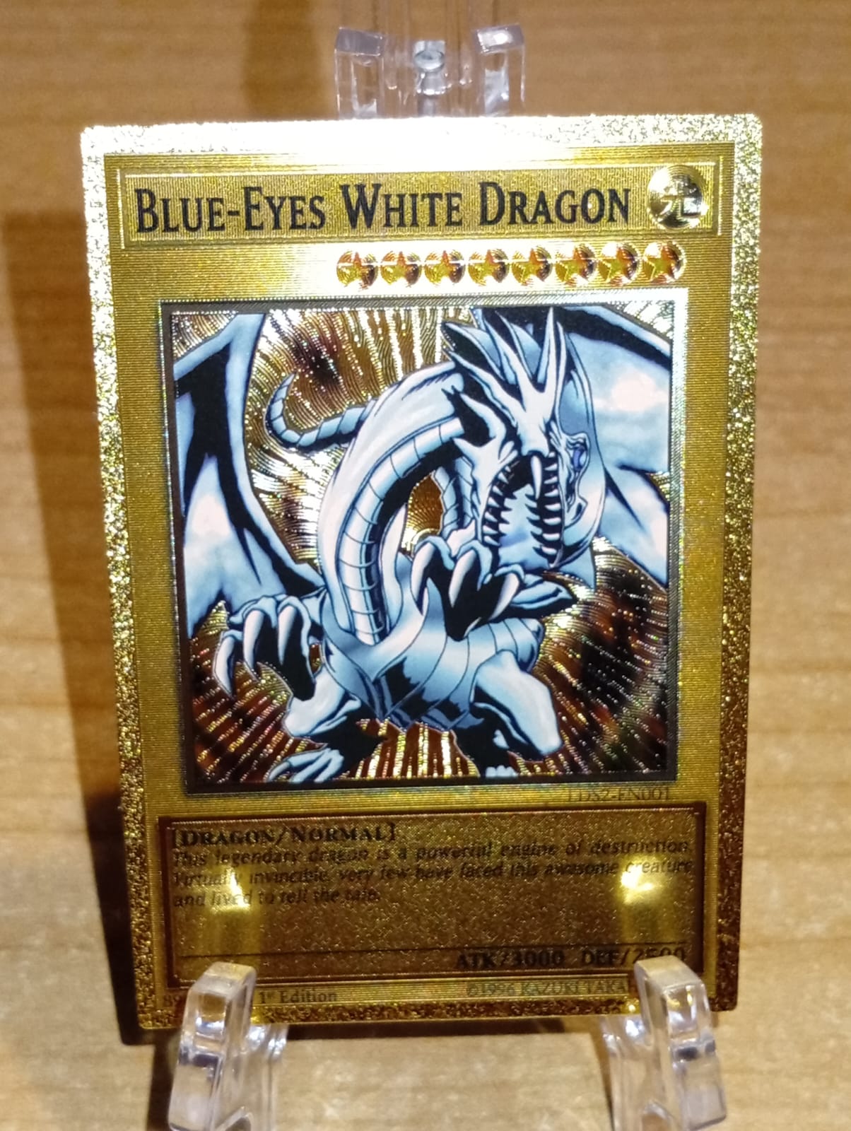 Blue-Eyes White Dragon (Art #2)